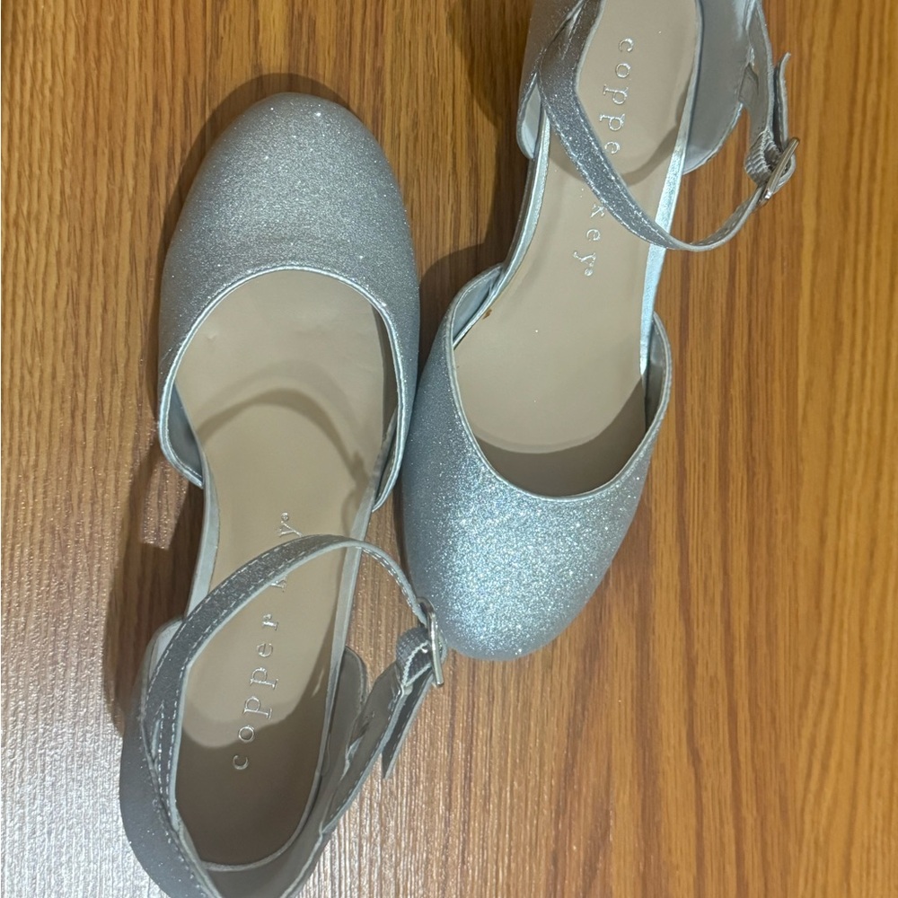 Silver copper key heels